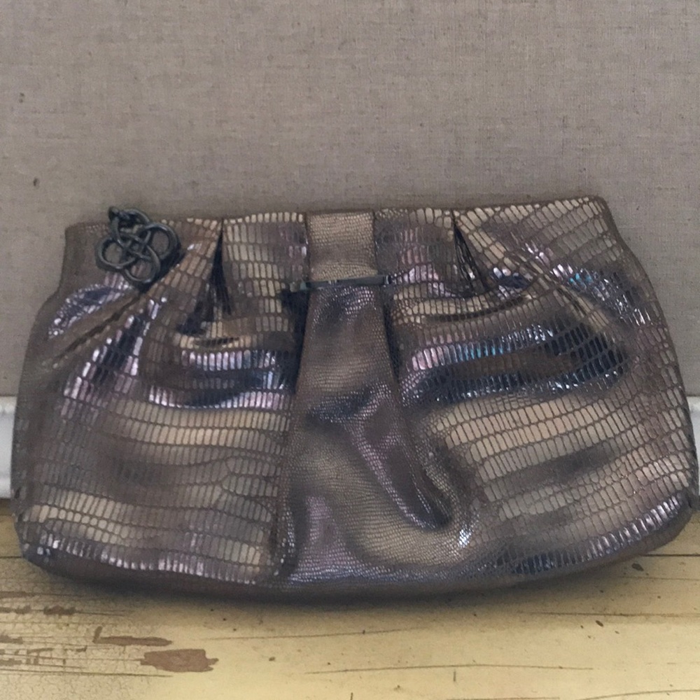 Stella & Dot La Coco Leather Clutch bag Mettalic